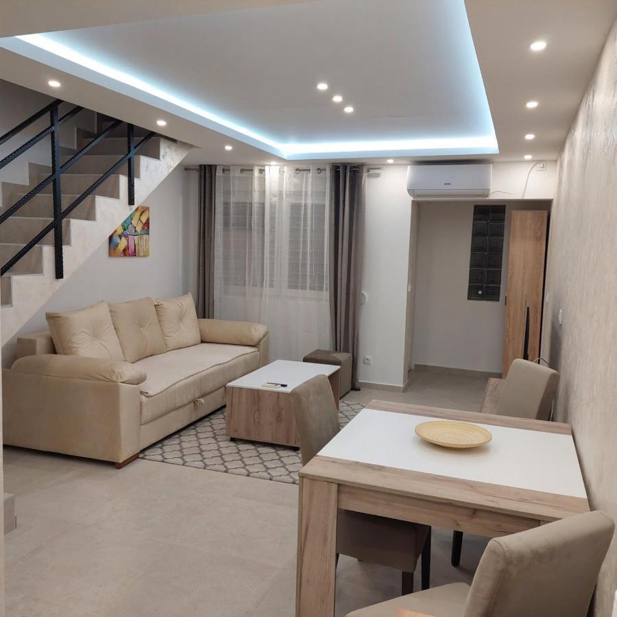 Apartman Lux Jelena Surcin ภายนอก รูปภาพ